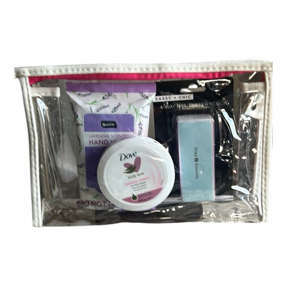 Flamingo Print Trio Set Pink Cosmetic Bag
White and Pink with free items NWOT - Picture 6 of 11